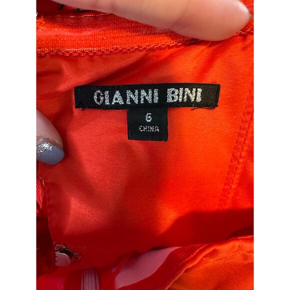 Gianni Bini red green floral strapless ruffled jumpsuit size 6 - Picture 3 of 16